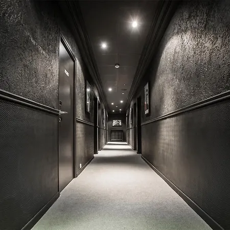 科罗纳酒店 酒店 3*