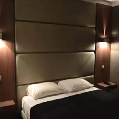 酒店 科罗纳酒店 3*