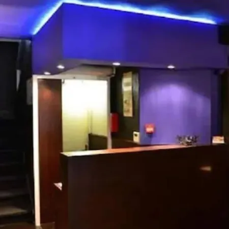 酒店 科罗纳酒店 3*