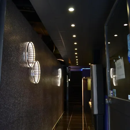 酒店 科罗纳酒店 3*